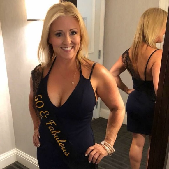 Meet your Posher - Picture 2 of 2